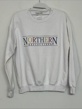 🌞 Northern Reflections White Crewneck Sweatshirt with Multicolor Logo Men size L